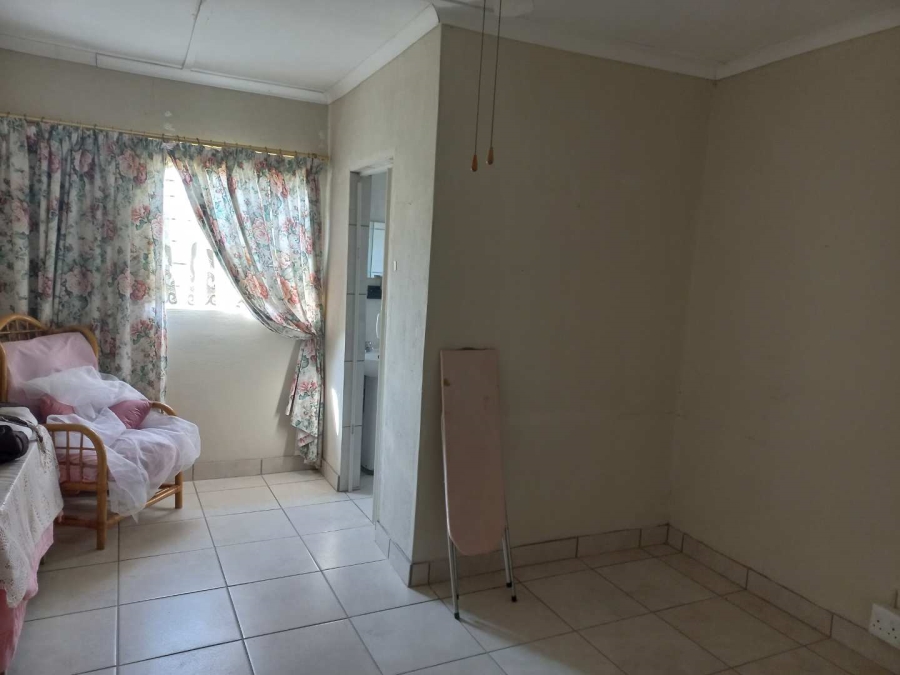 0 Bedroom Property for Sale in Dealesville Free State